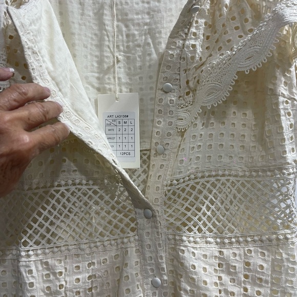 Summer Dress off the shoulder New never worn Size Large but fits Medium - Picture 7 of 10